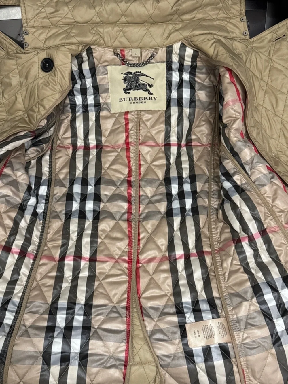 Burberry Quilted Double-Breasted Trench Coat in Beige - Picture 10 of 15